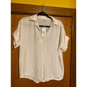 NWT a white collared button back blouse